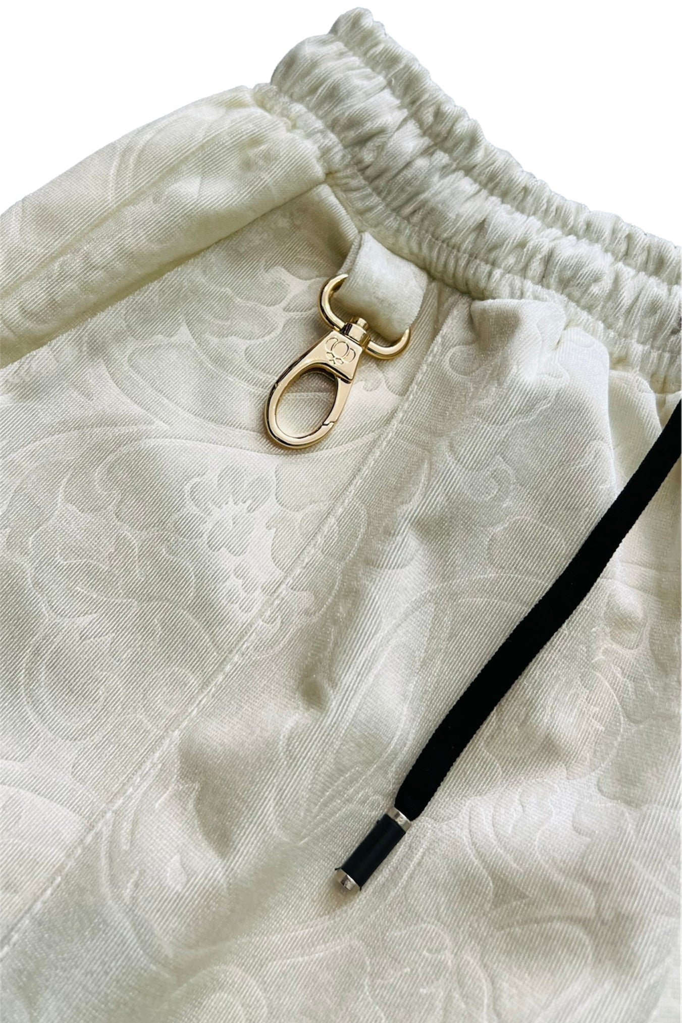 OFF WHITE CREAM EDEN